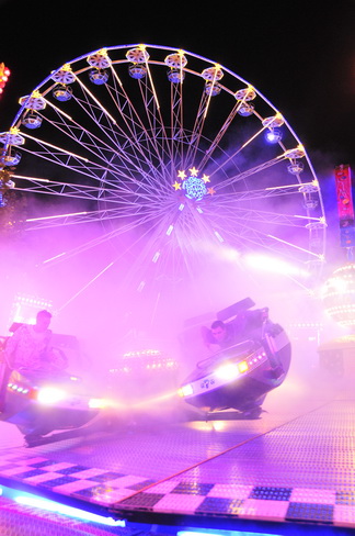 Breakdance_en_reuzenrad_2_XL